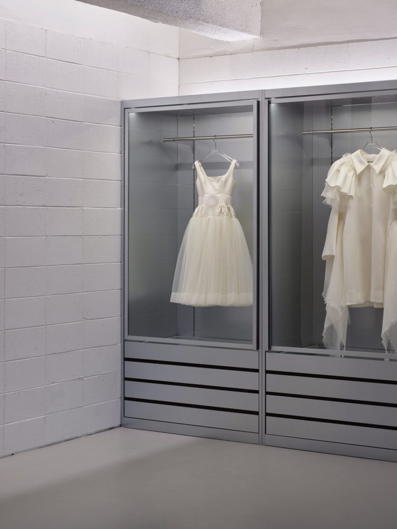 MinJuKim display
